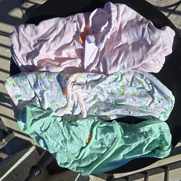 Swaddle me 3 pc set - Picture 2 of 8